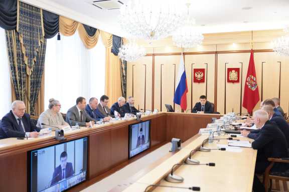 В правительстве Красноярского края обсудили планы по ремонту дорог