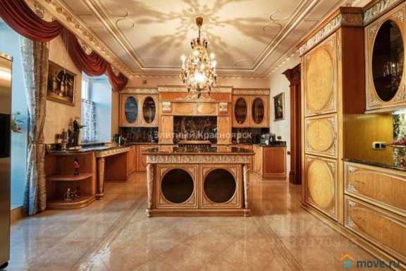 В Красноярске продают квартиру-дворец за 42 миллиона рублей