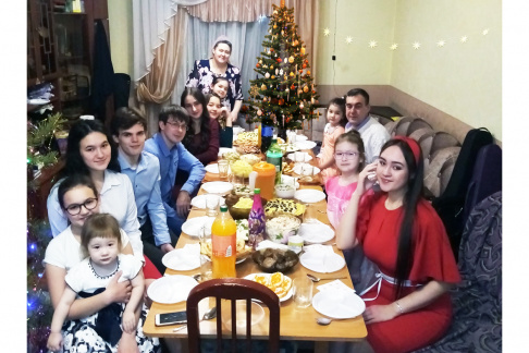 Две семьи из Красноярска награждены Президентом РФ за достойное воспитание детей