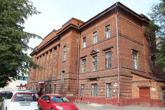  В Томске определили подрядчика для ремонта  исторической поликлиники