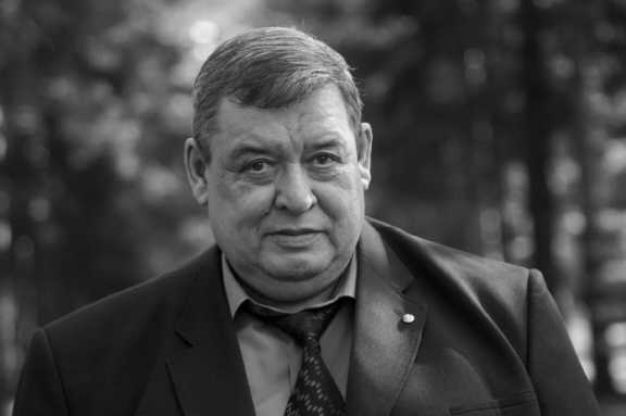 Ушел из жизни мэр Саянска Олег Бобровский