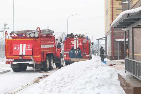 В школу Хакасии выезжали 7 пожарных машин 