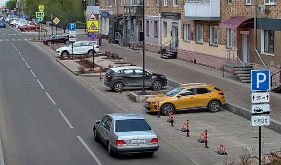 Центральная парковка в Красноярске набирает популярность