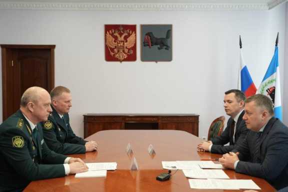 Губернатор Иркутской области познакомился с новым начальником таможни