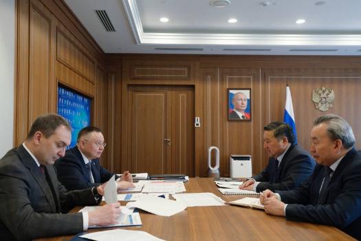 Глава Тувы и министр строительства и ЖКХ России обсудили теплоснабжение Шагонара