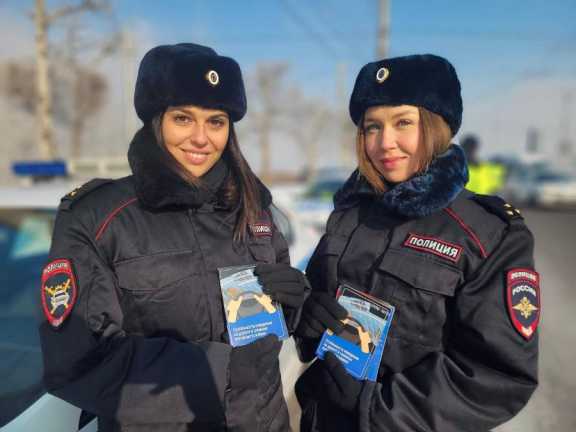 Перед праздниками мужчин-автомобилистов в Красноярске могут наказывать женщины 