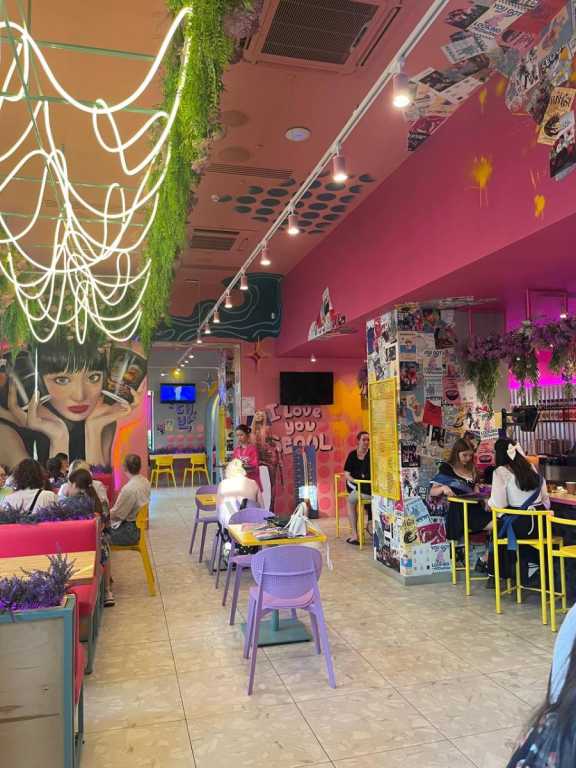 Красноярцы поделились впечатлениями о новом кафе корейского стритфуда