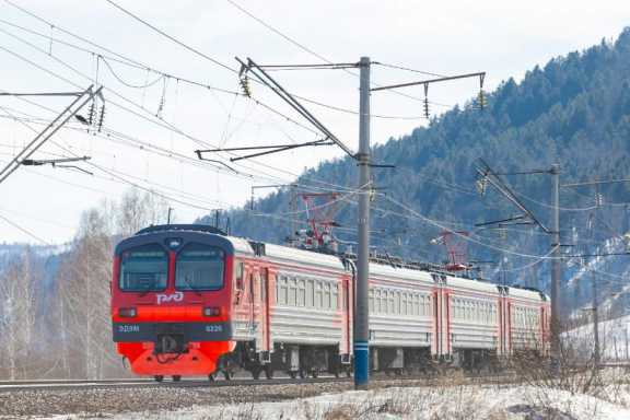 В ближайшие выходные и праздники на Красноярской железной дороге изменят расписание электричек