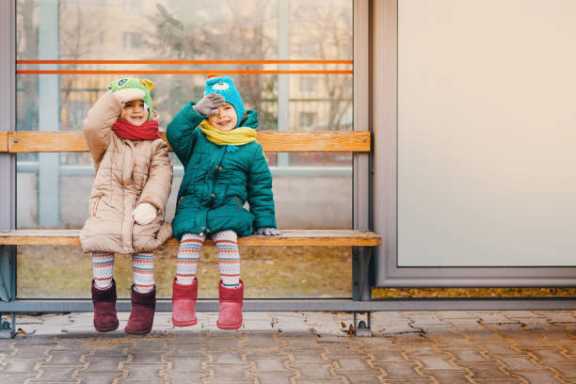 Для детей мобилизованных на Алтае общественный транспорт станет бесплатным