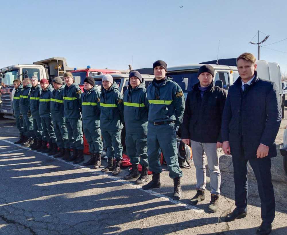 Парашютно-десантная пожарная служба Хакасии поможет тушить лесные пожары в  Туве | 05.07.2024 | Красноярск - БезФормата