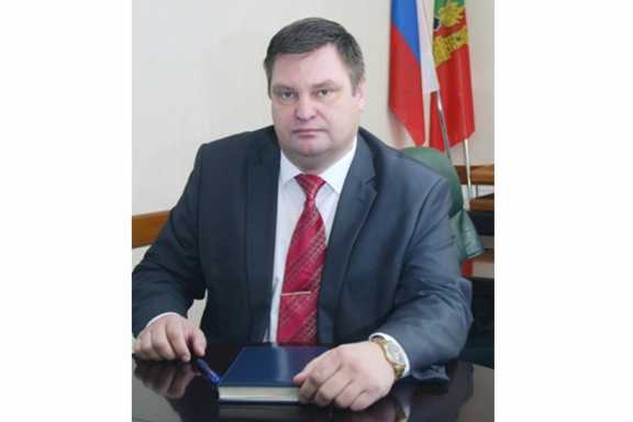 В Кузбассе главу города Анжеро-Судженск обвиняют в получении взятки и незаконном предпринимательстве