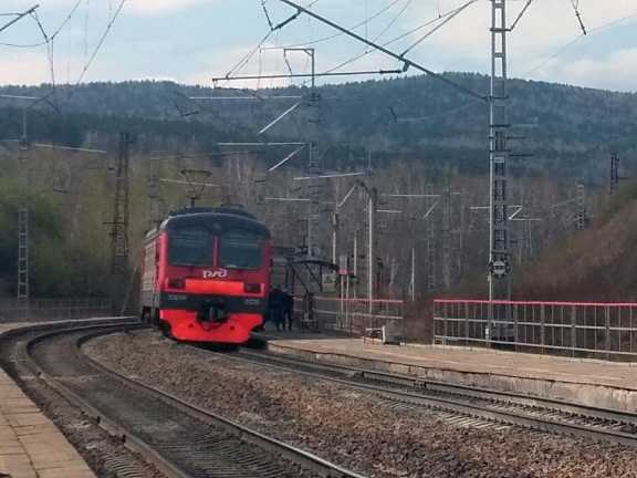 Красноярская железная дорога сообщила о сбое в движении электричек