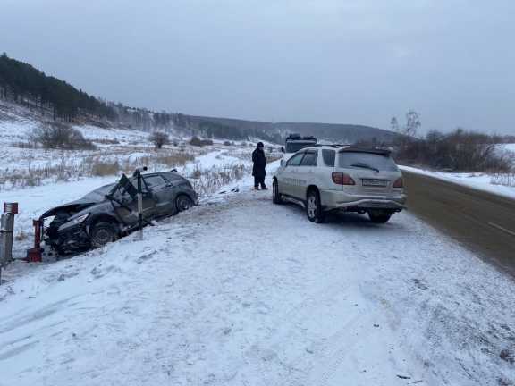 В Иркутской области в столкновении двух машин погиб водитель