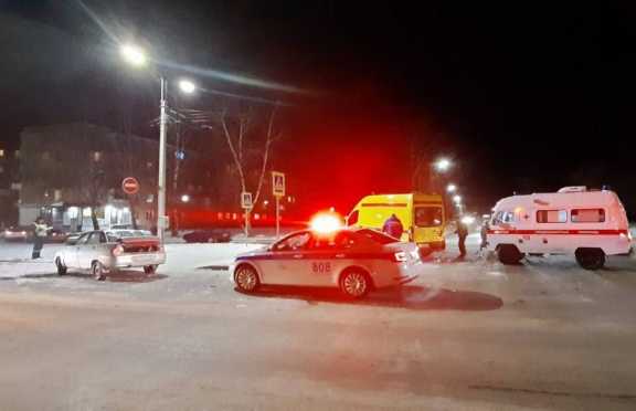 В Кузбассе пострадал человек в ДТП с машиной скорой помощи
