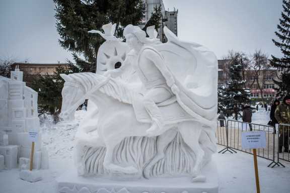 Новосибирцы в 23 раз увидят лучшие снежные скульптуры Нового года