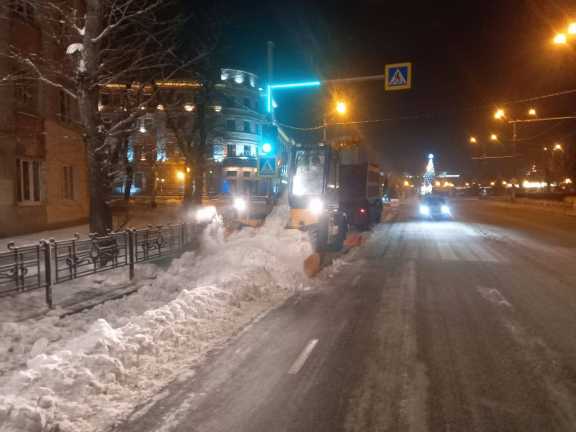 С улиц Иркутска вывезли более 3,5 тысяч тонн снега