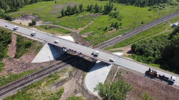В Красноярском крае отремонтировали путепровод через железную дорогу