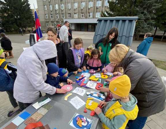 Комбинат «Волна» принял участие в организации красноярского творческого арт-фестиваля «Время молодых»
