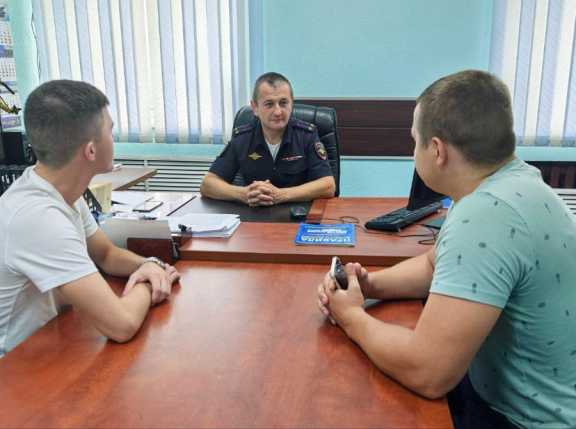 Руководитель красноярской Госавтоинспекции обсудил с представителями кикшеринга проблемы с безопасностью