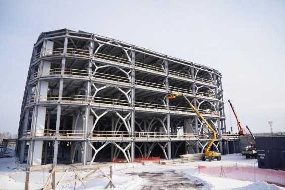 В Кузбассе губернатор потребовал ускорить темпы строительства нового терминала в аэропорту