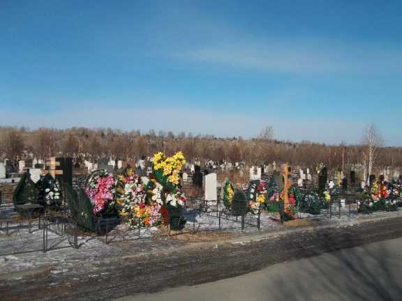 Новые правила проведения похорон утвердили в Омске