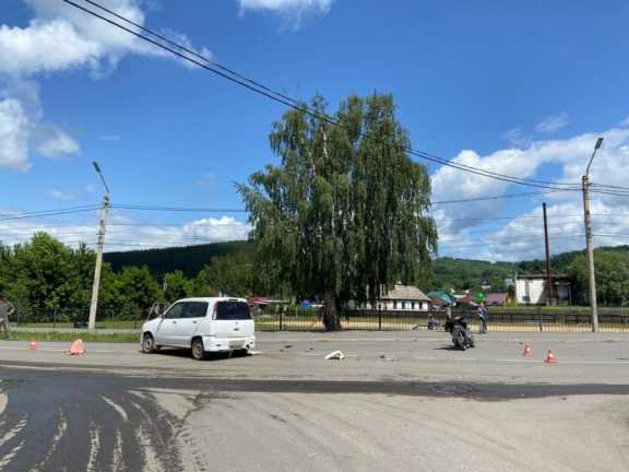 Водитель мопеда пострадал в ДТП на Алтае