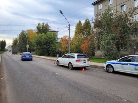 В Красноярске на дороге погиб пешеход в наушниках