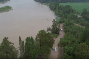 Из-за сильных дождей в Иркутской области размыло шесть дорог