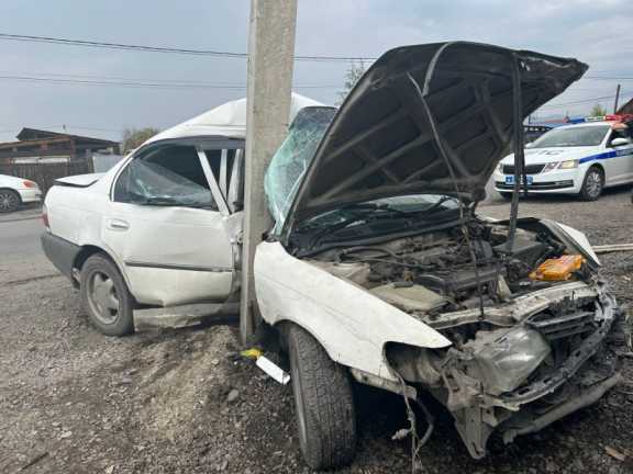 Подростки попали в серьёзное ДТП на угнанном автомобиле в Кызыле