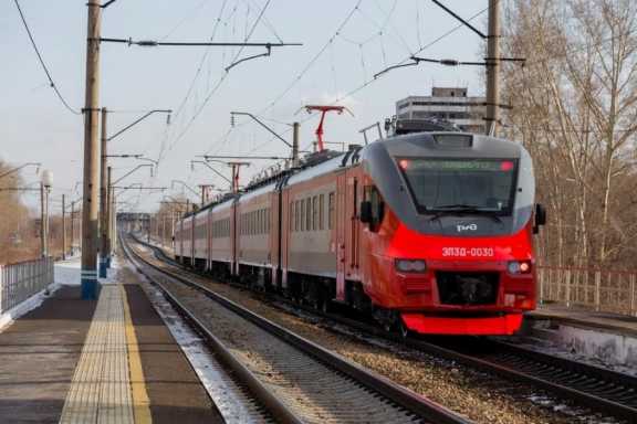 У пассажиров Красноярской железной дороги появилась возможность добраться до Лесосибирска за один день