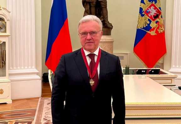 Экс-губернатора Красноярского края наградили в Кремле