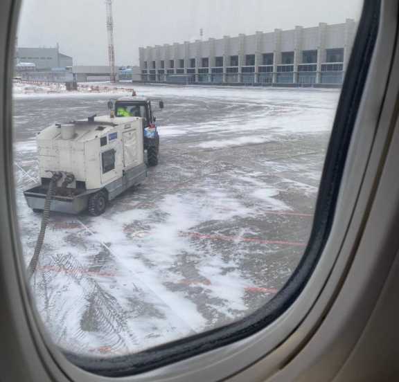 Аэропорт Красноярска перевели на осенне-зимнее расписание полётов