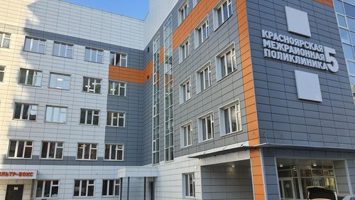 В Красноярске в Покровском завершается строительство поликлиники