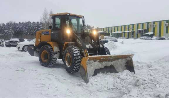 С улиц Кемерова за выходные вывезли более 21 тысячи кубометров снега