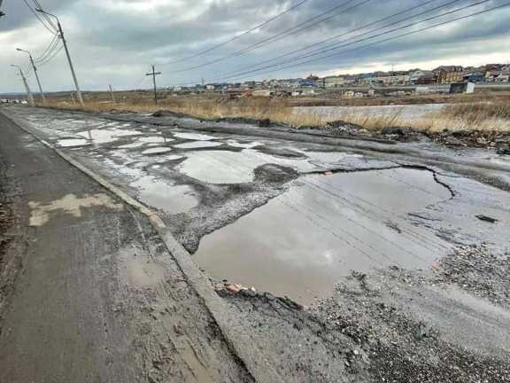 Красноярцы за свой счет отремонтировали дорогу на Мясокомбинате