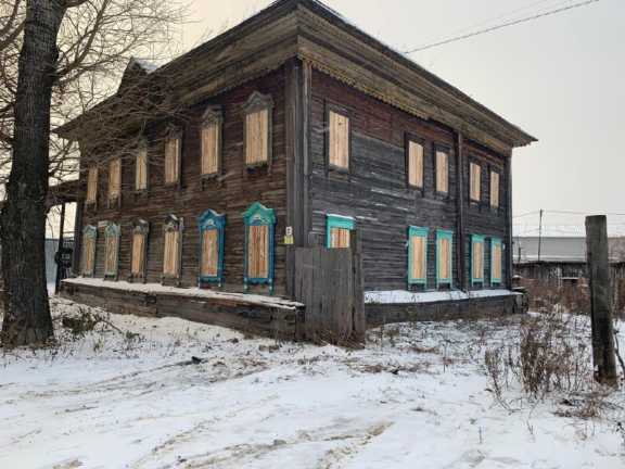 В Томске "консервируют" объект деревянного зодчества