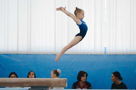 СУЭК поддержала турнир по спортивной гимнастике в Кузбассе