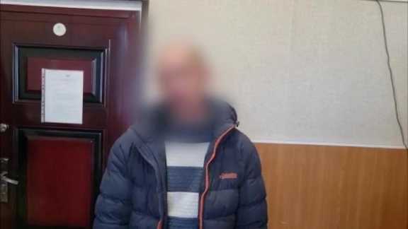 В Иркутской области грабитель пришёл в аптеку с трубой