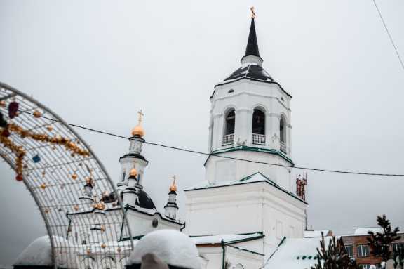В Томской епархии призвали не сжигать чучело Масленицы