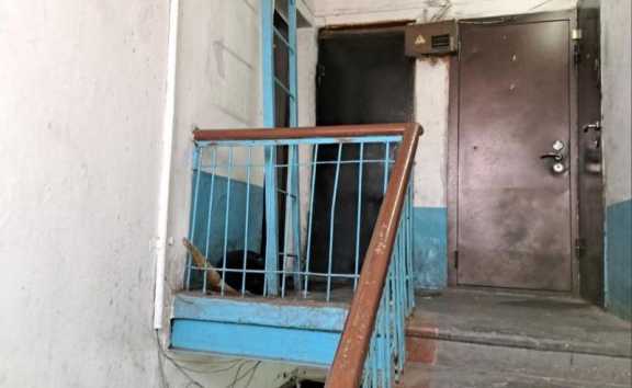 В Кызыле не признают аварийным дом с затопленным подвалом