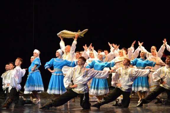 В Барнауле  выступит Астраханский государственный ансамбль песни и танца 
