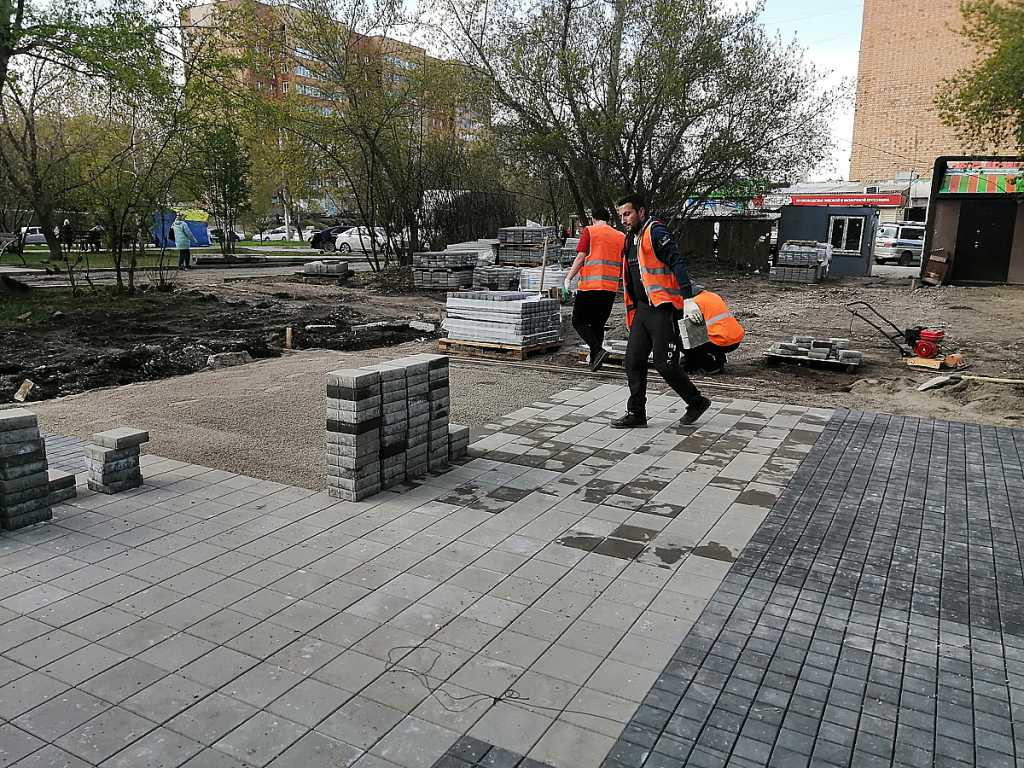 сквер по Мирошниченко, 2-6.jpg