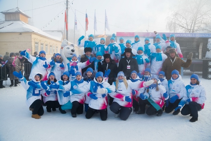 Эстафета огня в Енисейске (2).jpg